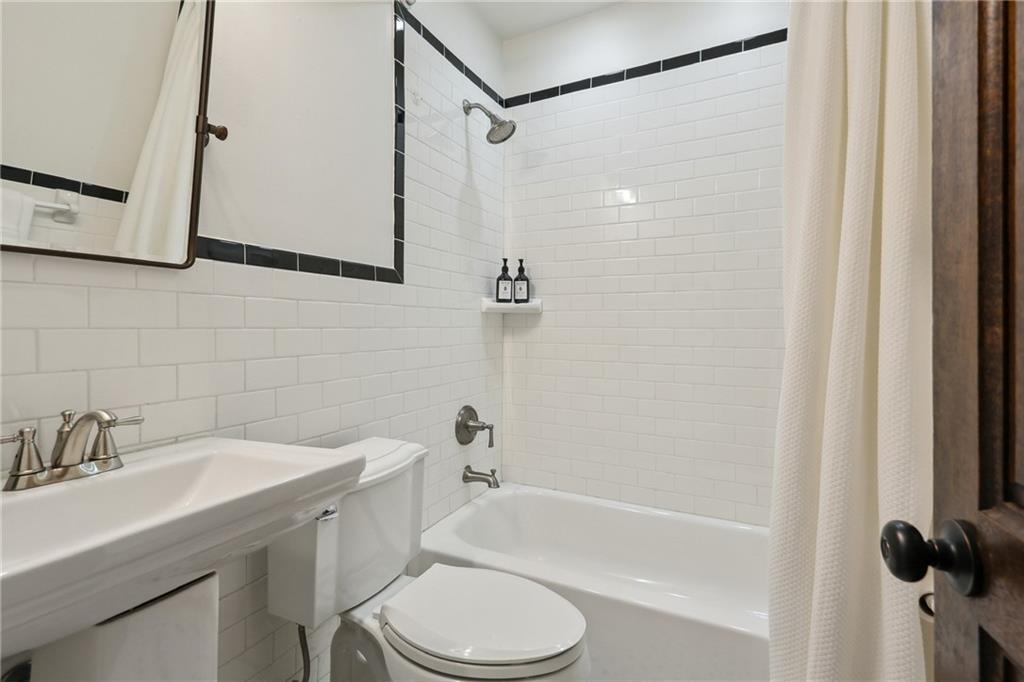 532 GOVERNOR NICHOLLS Street