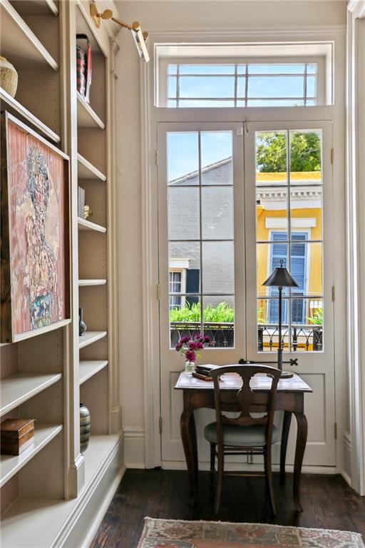 532 GOVERNOR NICHOLLS Street