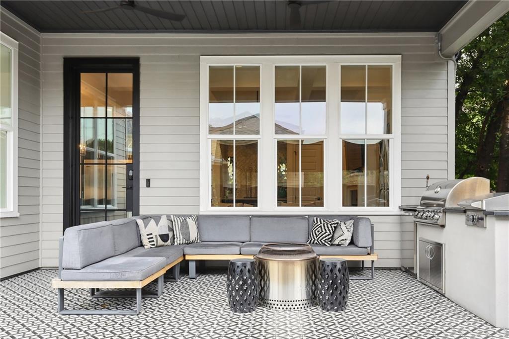 3804 PRYTANIA Street