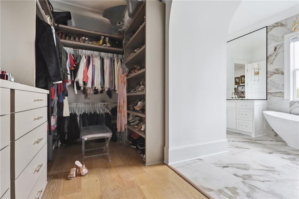 3804 PRYTANIA Street