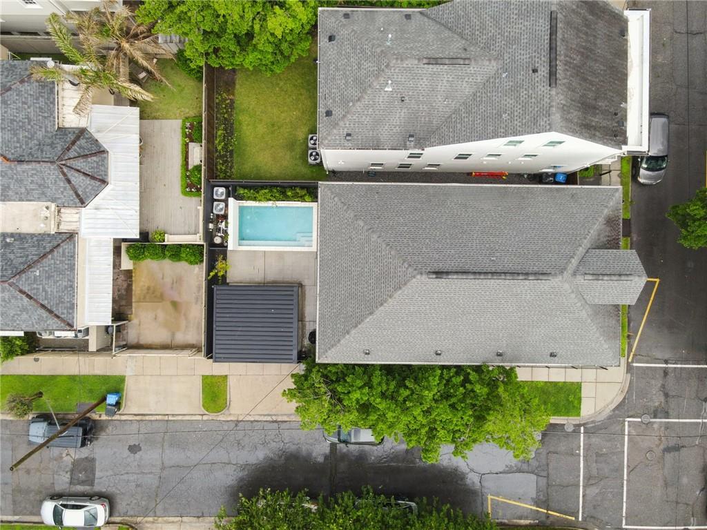 3804 PRYTANIA Street