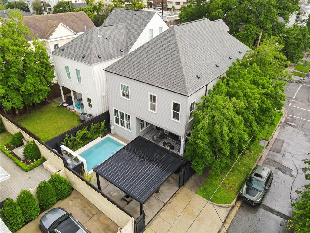 3804 PRYTANIA Street