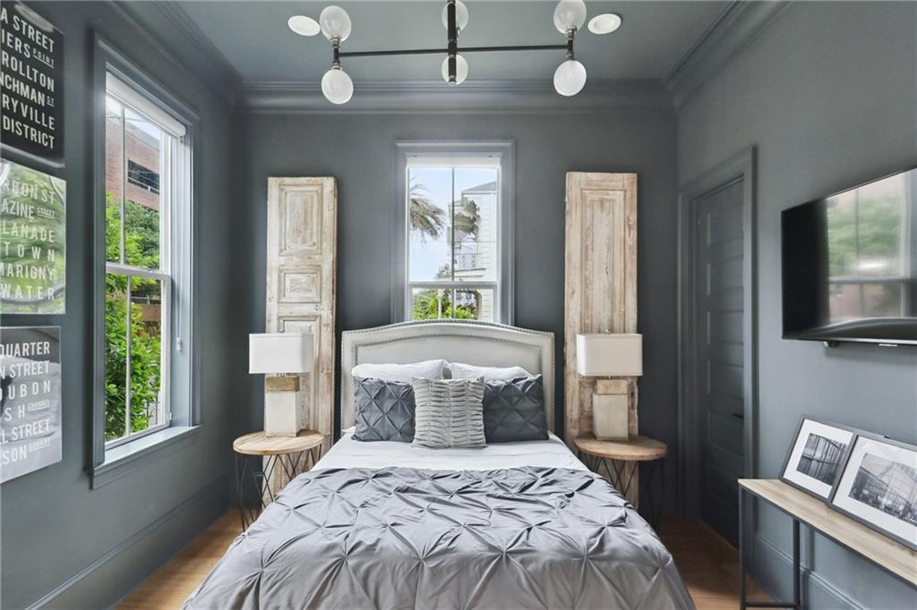 3804 PRYTANIA Street