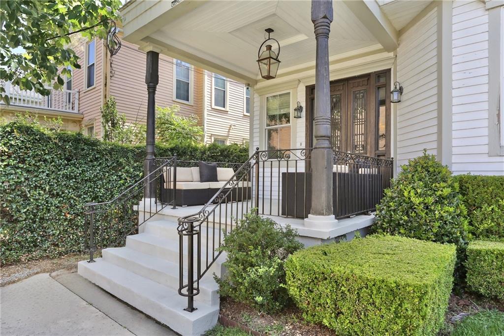 2307 GENERAL TAYLOR Street