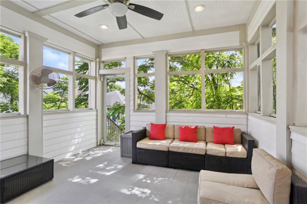 2307 GENERAL TAYLOR Street