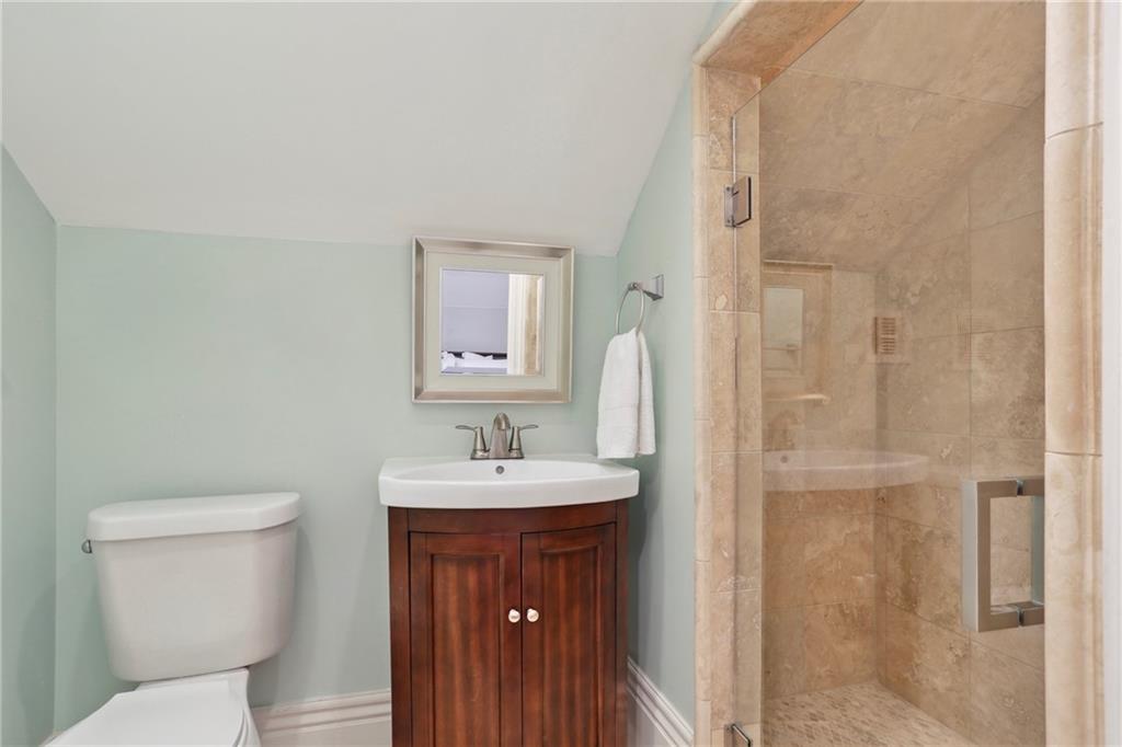 2307 GENERAL TAYLOR Street