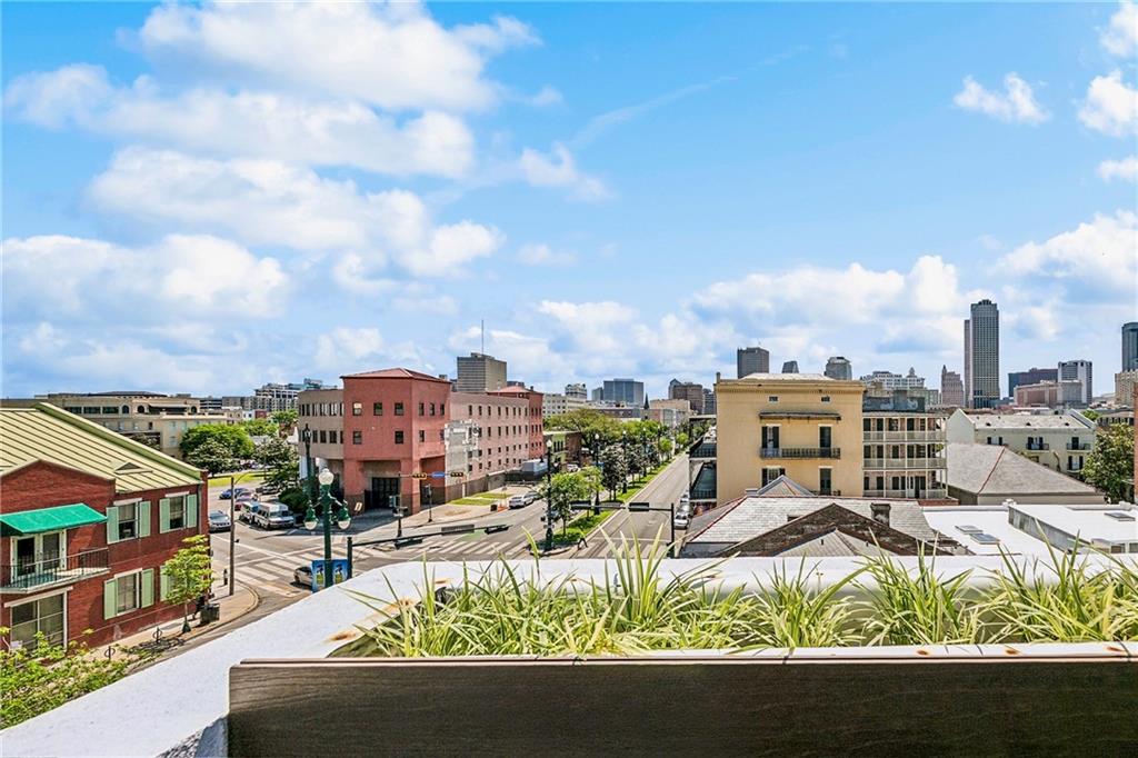 618 N RAMPART Street 203