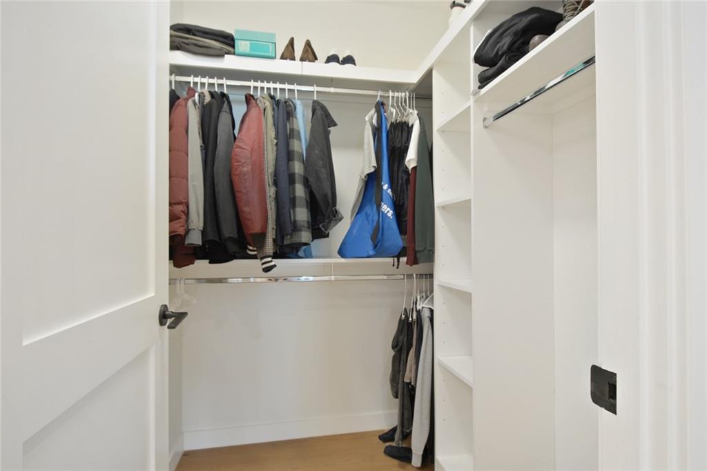 1001 JULIA Street 10B