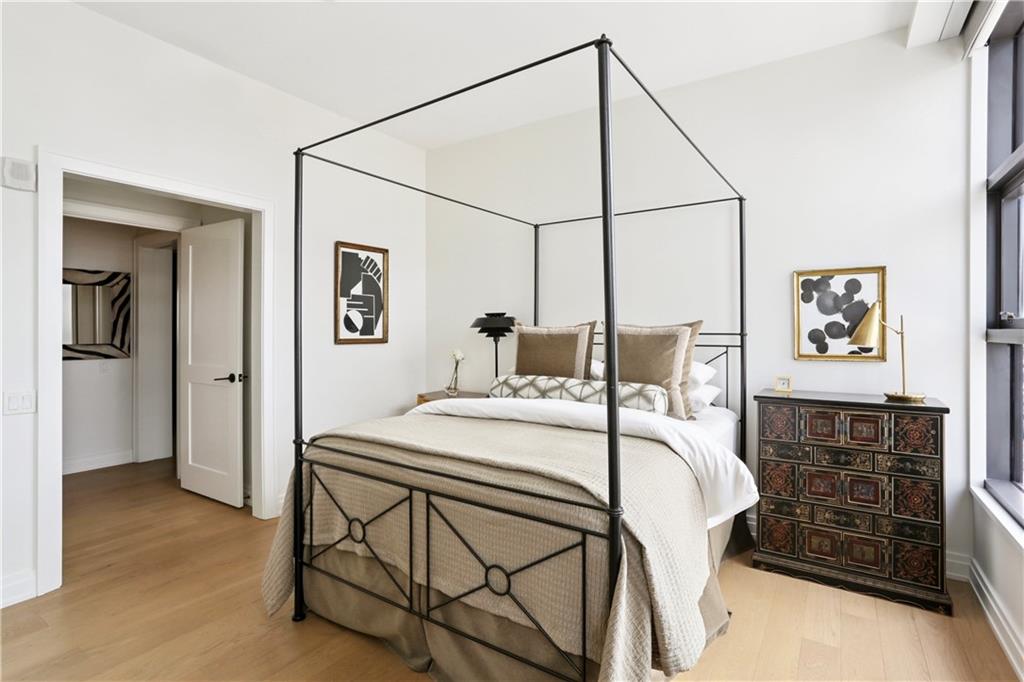 1001 JULIA Street 13G