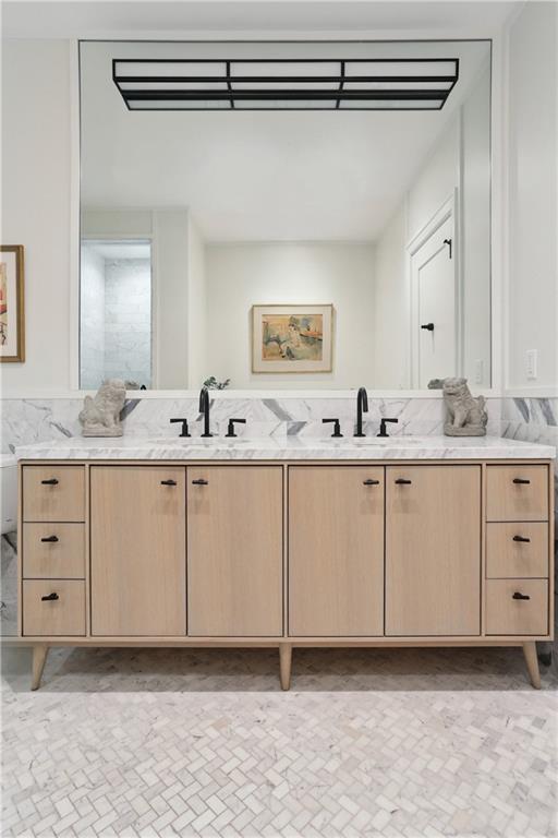 1001 JULIA Street 13G