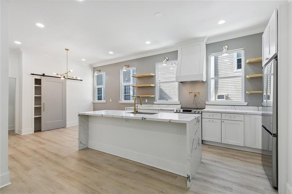 5630 CANAL Boulevard