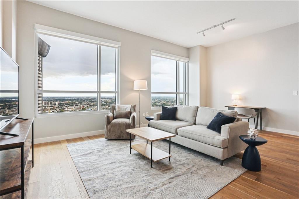 1100 GIROD Street PHF