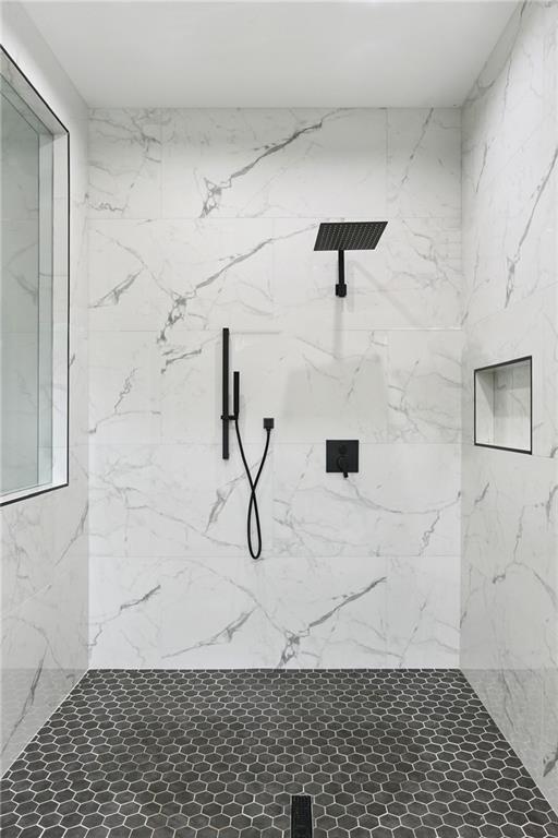 2221 SUNSET Boulevard