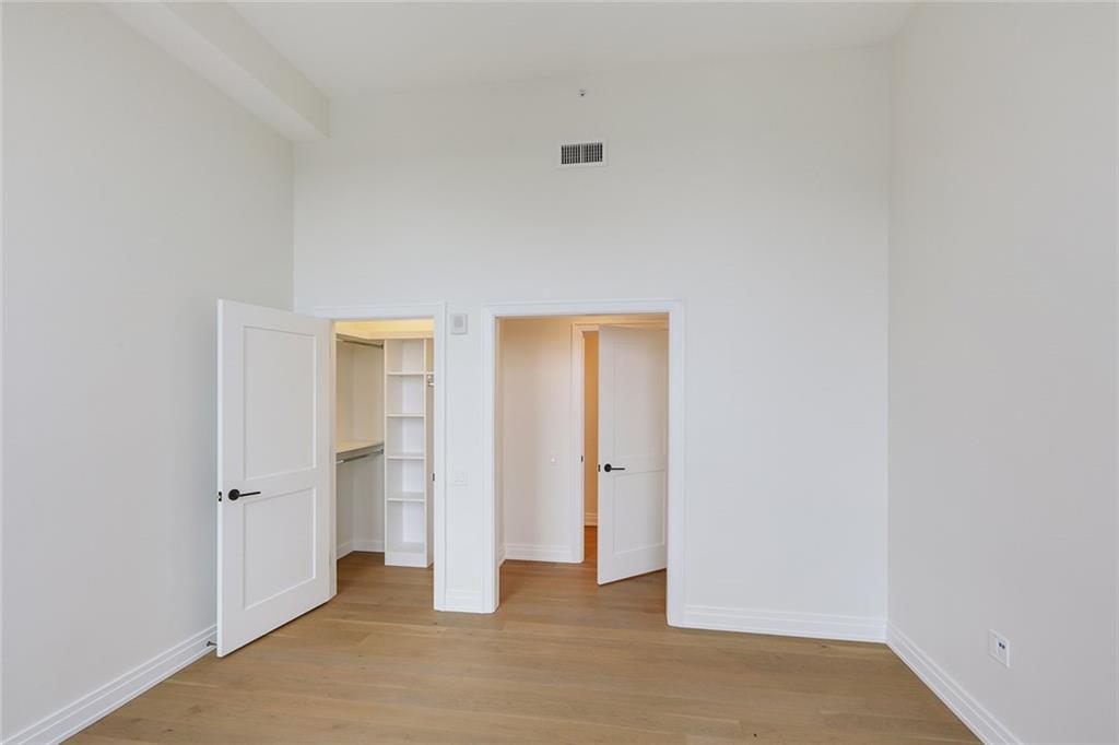 1001 JULIA Street 12G