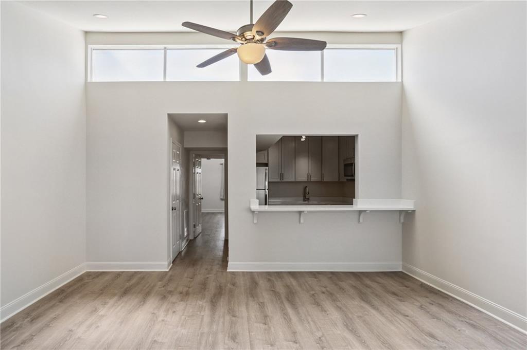 1765 COLISEUM Street 405