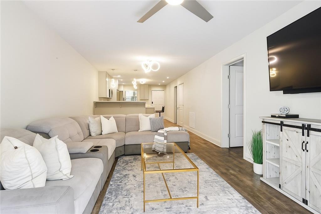 1765 COLISEUM Street 214