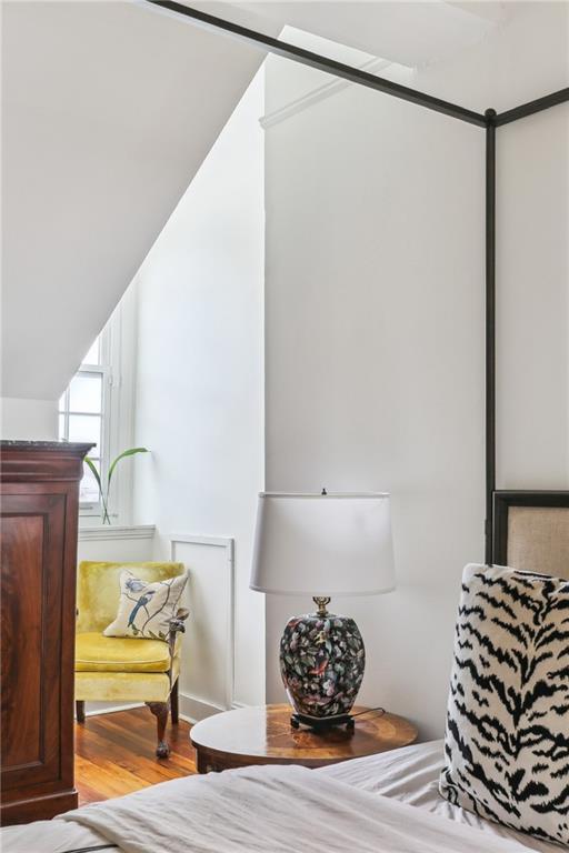 1022 ST. PETER Street 201