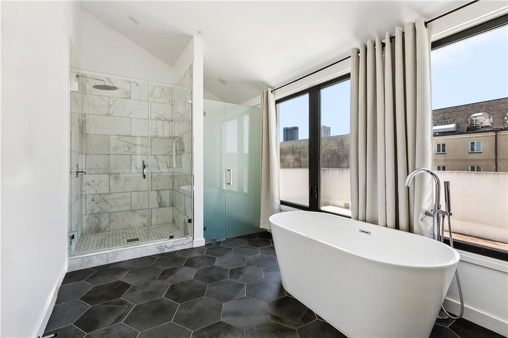 618 N RAMPART Street 203