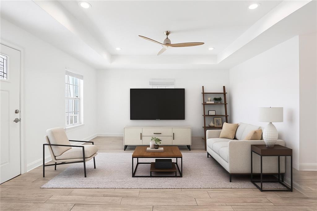 4415 TCHOUPITOULAS Street