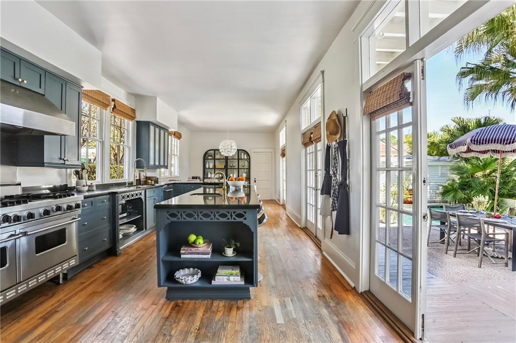 2861 GRAND ROUTE SAINT JOHN Street