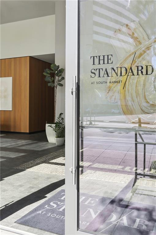 1001 JULIA Street 13A