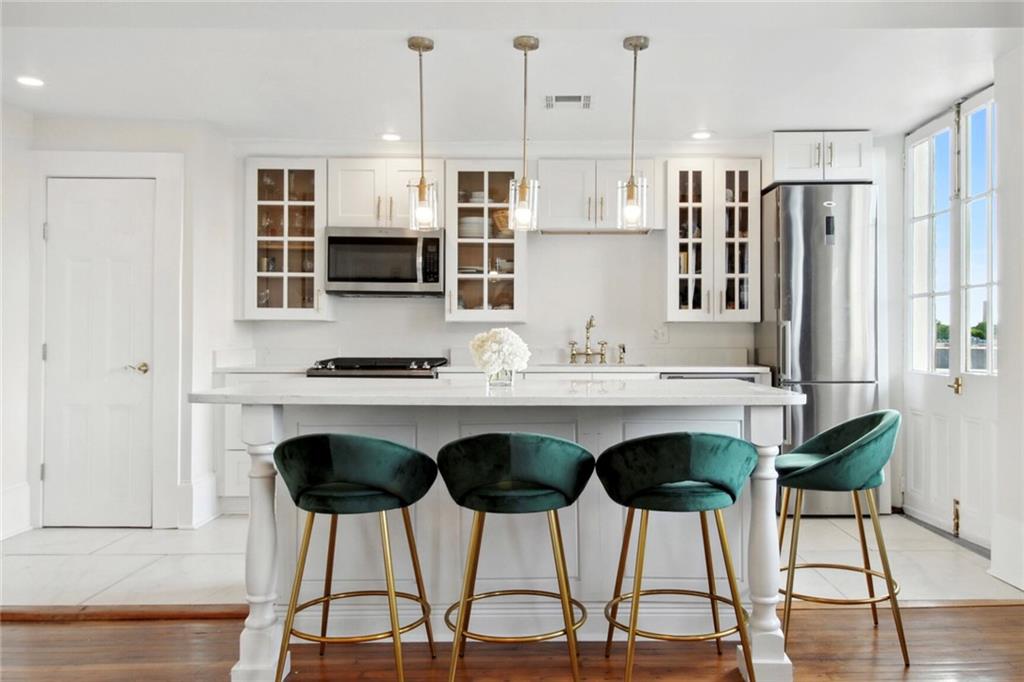 1212 N RAMPART Street 400