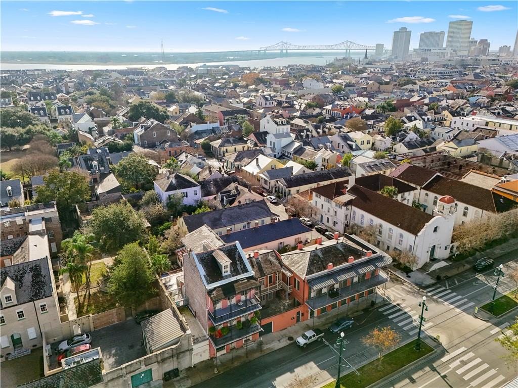 1212 N RAMPART Street 400