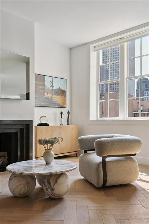 416 COMMON Street PHB