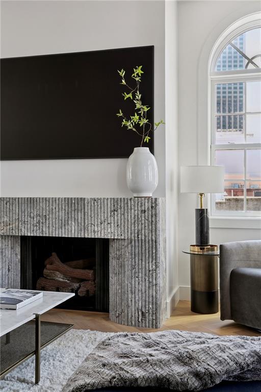 416 COMMON Street PHB