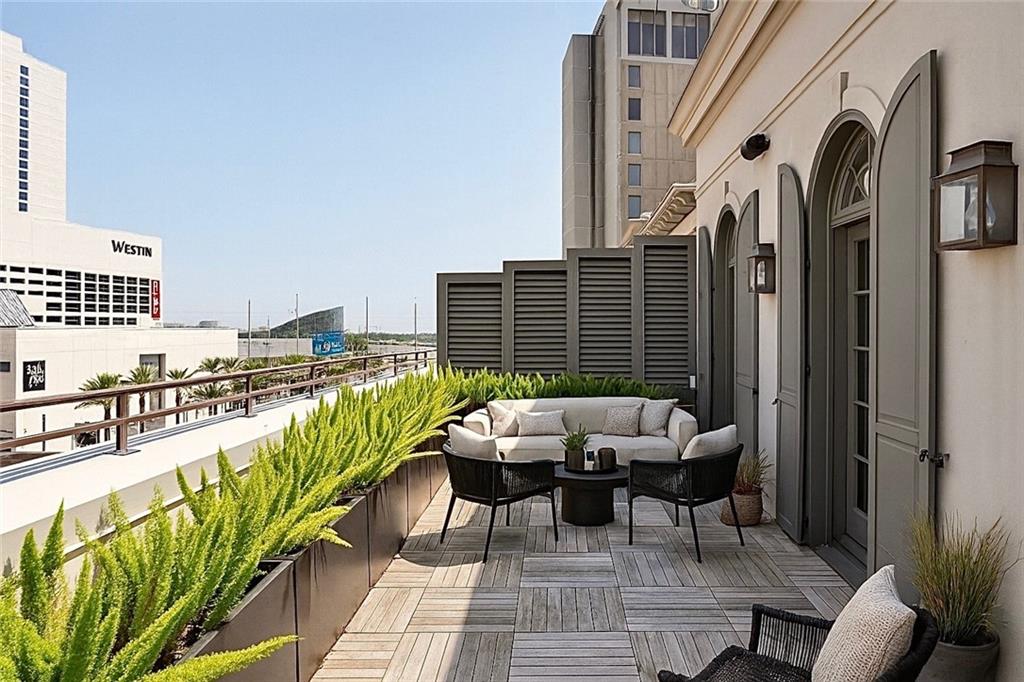 416 COMMON Street PHB