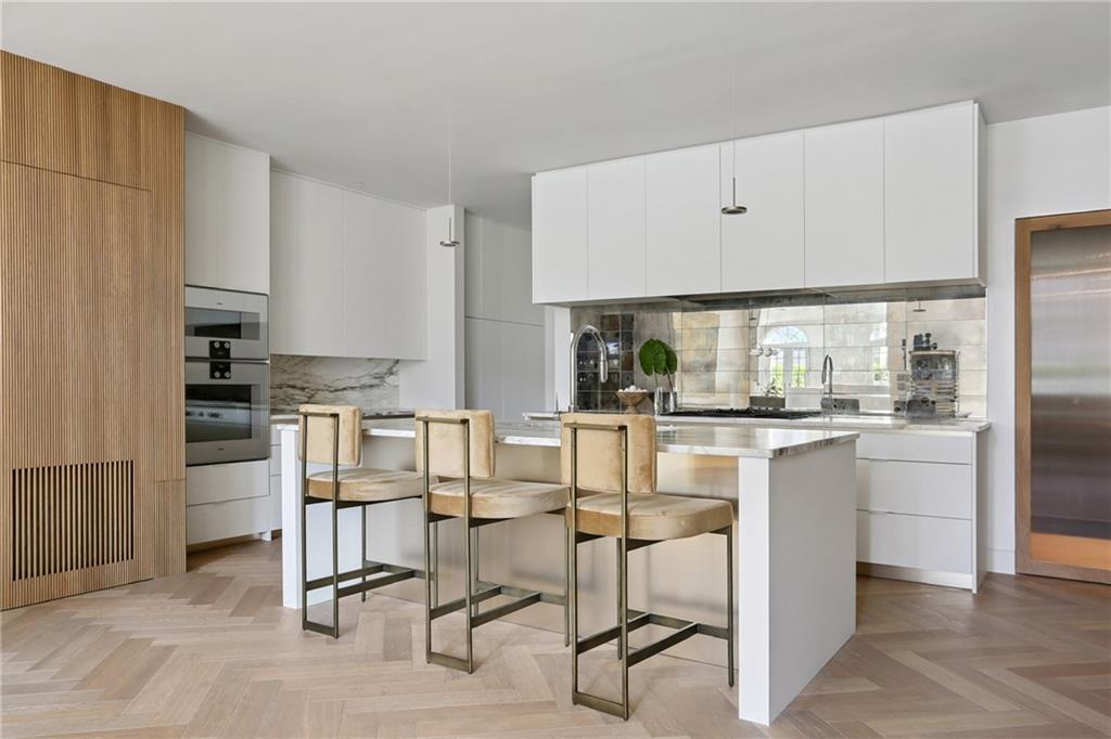 416 COMMON Street PHB