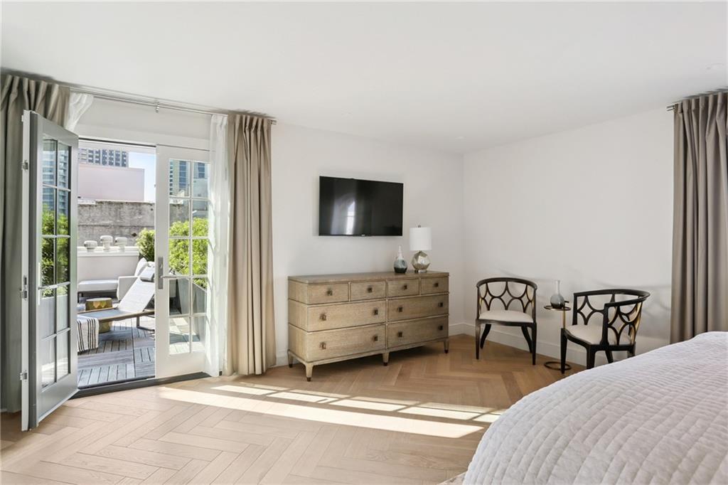 416 COMMON Street PHB