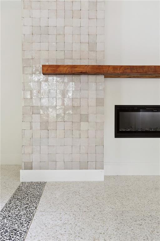 1729 PRYTANIA Street