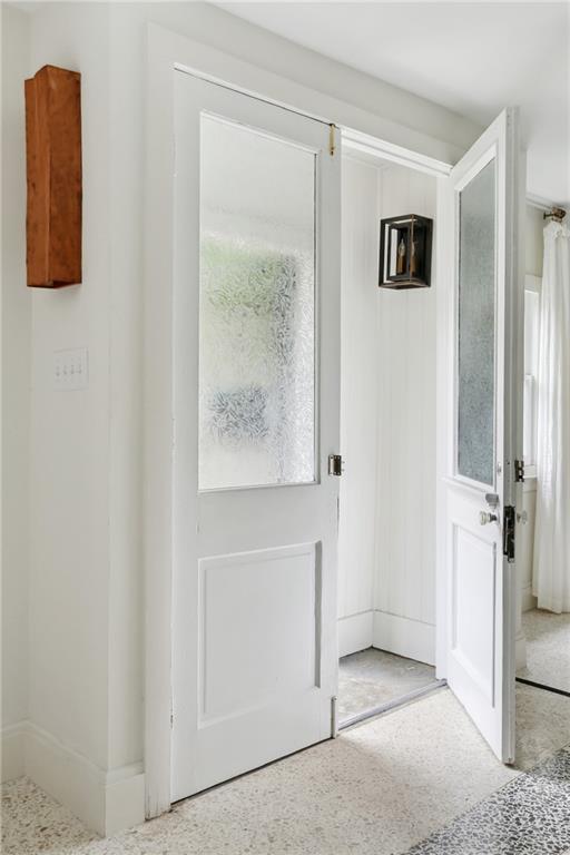 1729 PRYTANIA Street