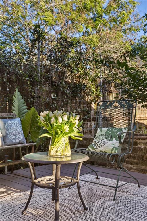 2126 BRAINARD Street