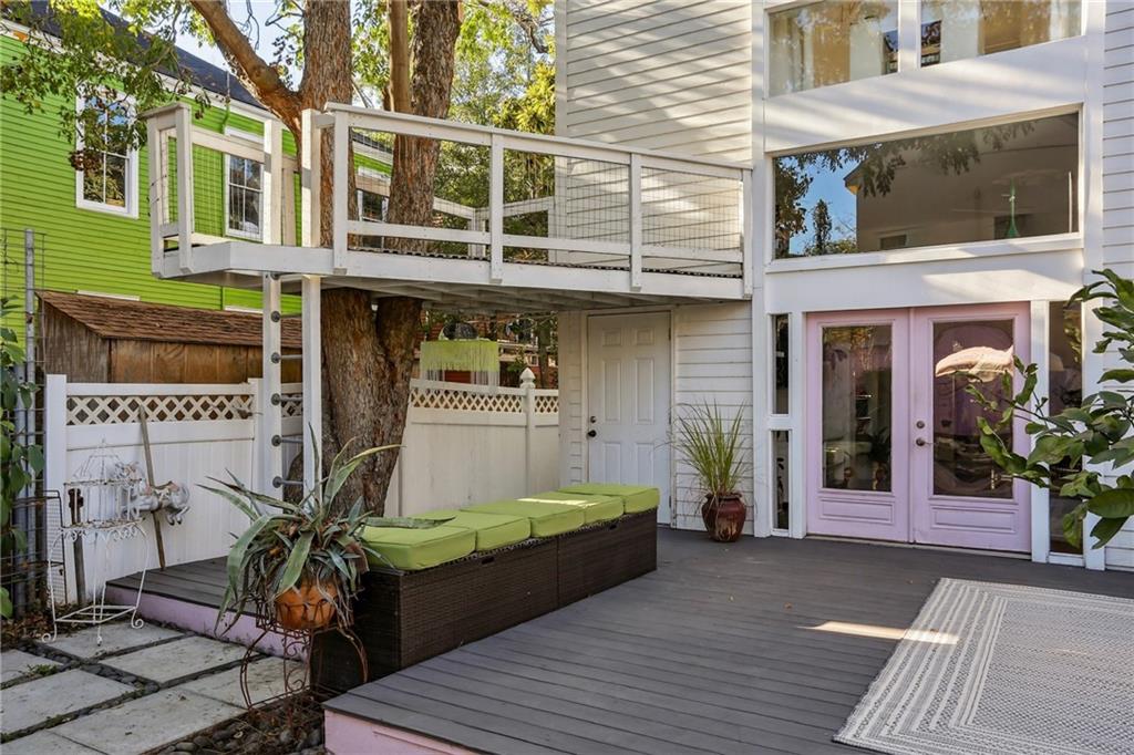 2126 BRAINARD Street