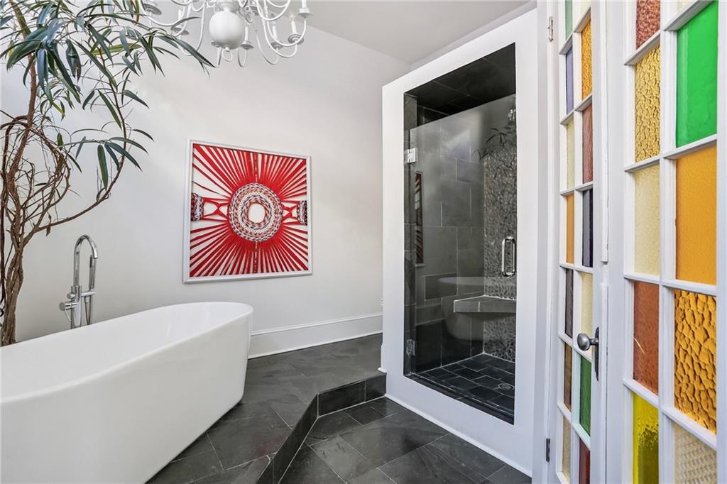 2126 BRAINARD Street