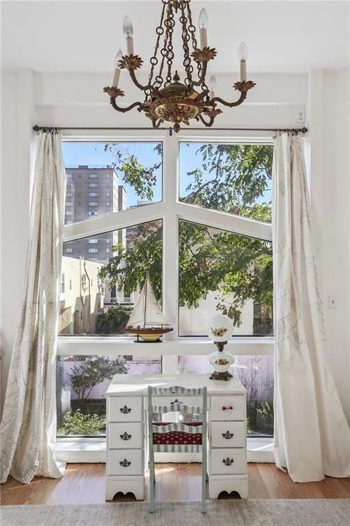 2126 BRAINARD Street