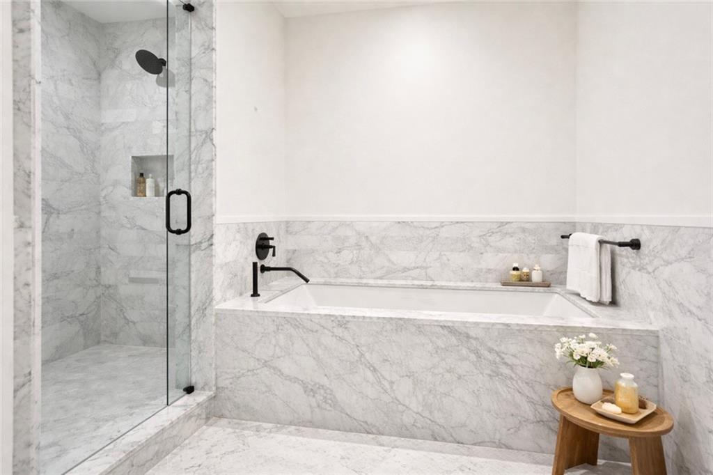 1001 JULIA Street 14E