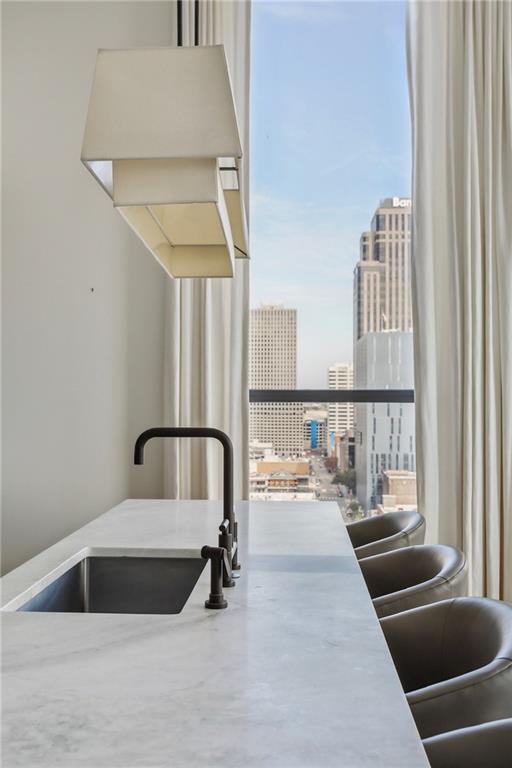 1001 JULIA Street 14E