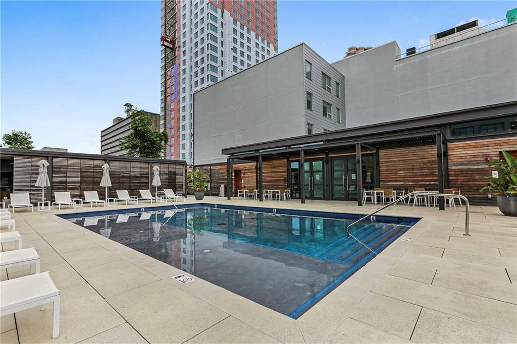 1001 JULIA Street 14E