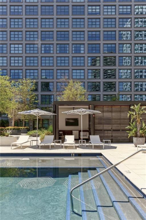 1001 JULIA Street 14E