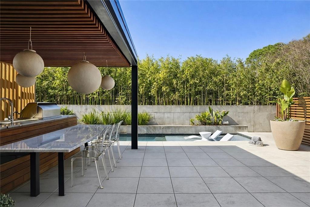 44 AUDUBON Boulevard