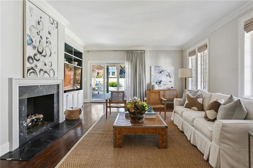 44 AUDUBON Boulevard