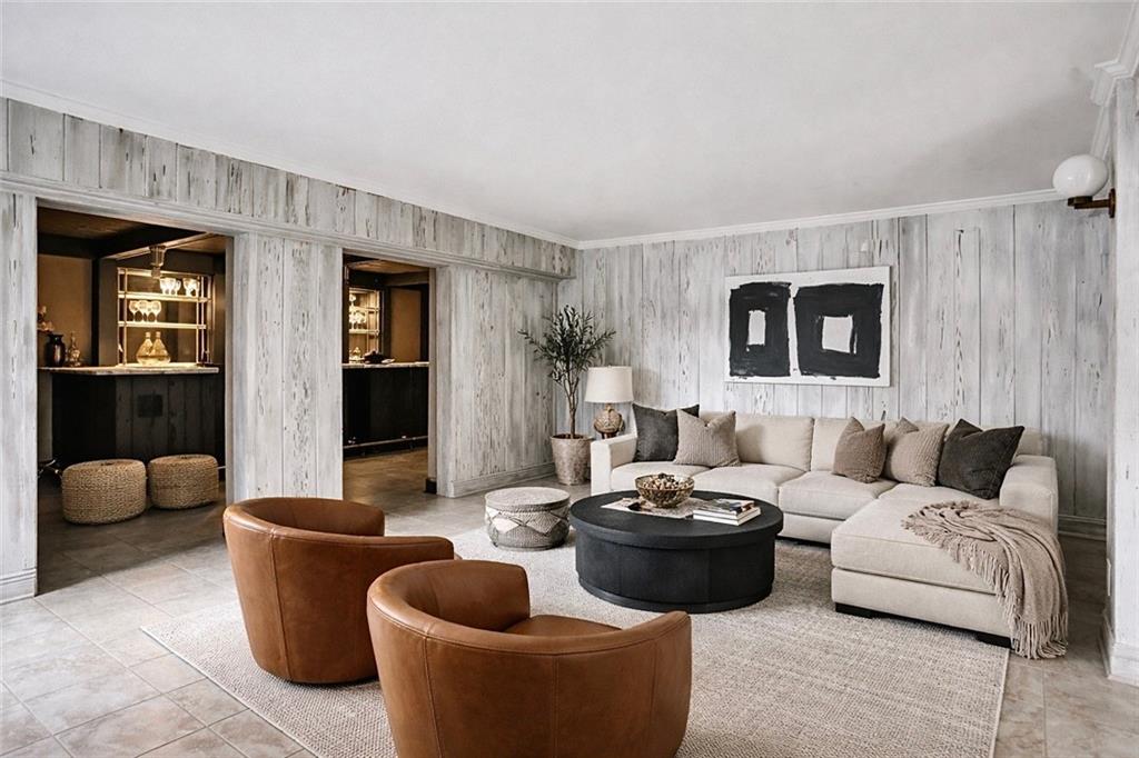 44 AUDUBON Boulevard