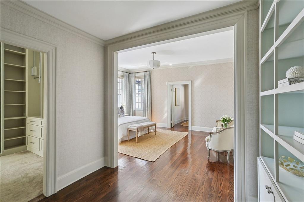 44 AUDUBON Boulevard