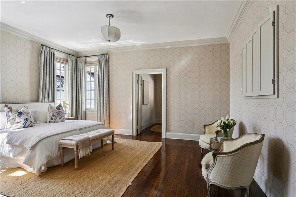 44 AUDUBON Boulevard