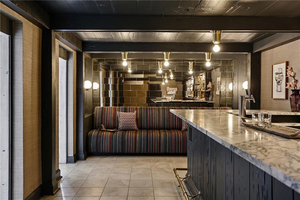 44 AUDUBON Boulevard