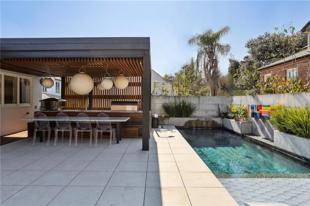 44 AUDUBON Boulevard