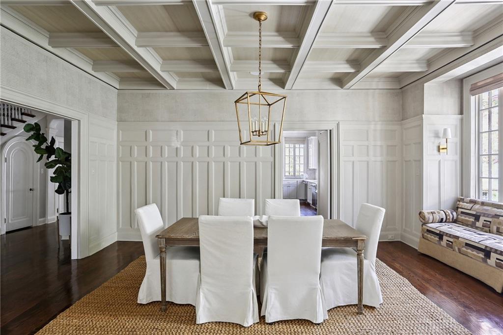 44 AUDUBON Boulevard